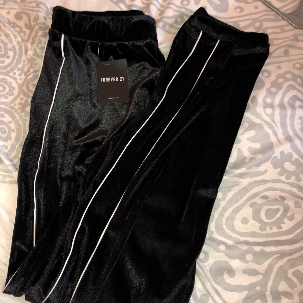 Forever 21 joggers